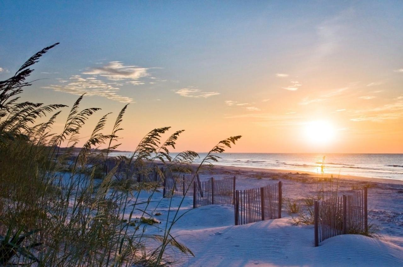 Stunning Views!!-Oceanfront Villa-Heated Pool-Private Balcony-Tiki Bar-Walk To Coligny Plaza Hilton Head Island Exteriér fotografie