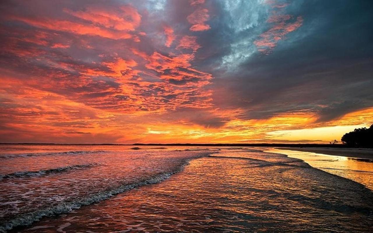 Stunning Views!!-Oceanfront Villa-Heated Pool-Private Balcony-Tiki Bar-Walk To Coligny Plaza Hilton Head Island Exteriér fotografie